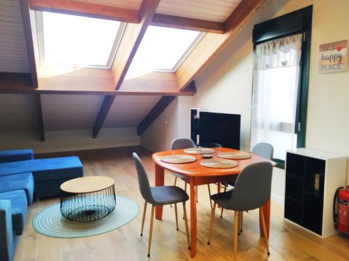 El Atico de la Camara Centro Aviles Nuevo a Estrenar in Aviles, Spain