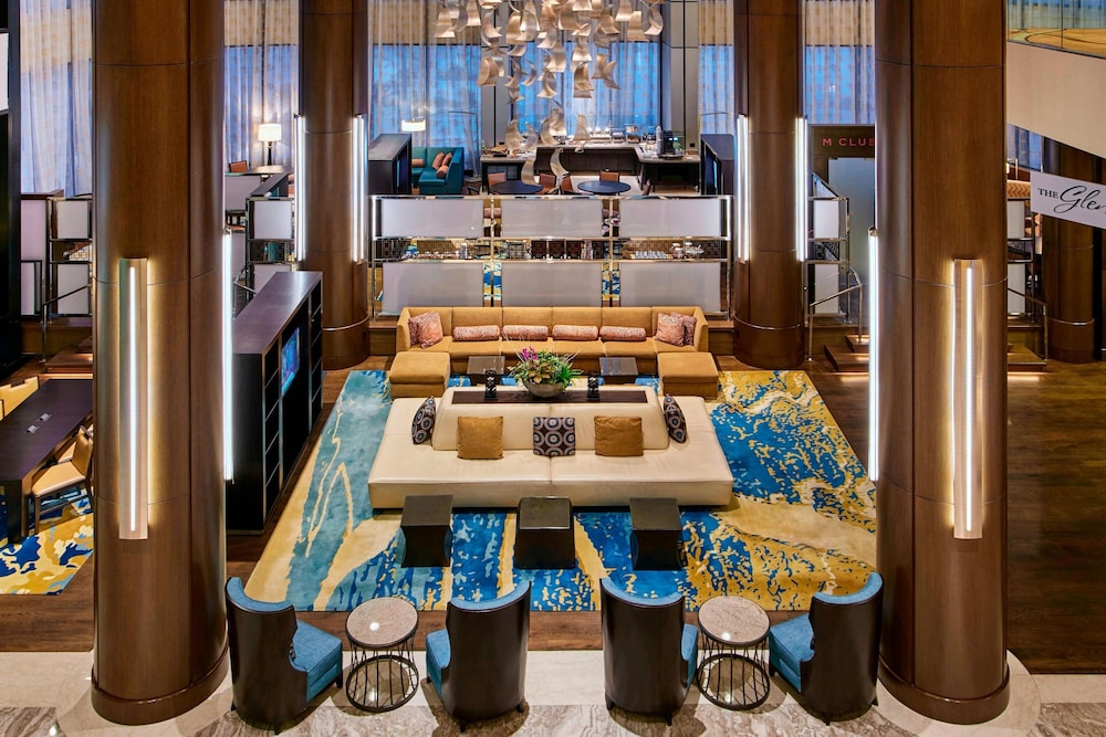 Teaneck Marriott at Glenpointe - photo 2