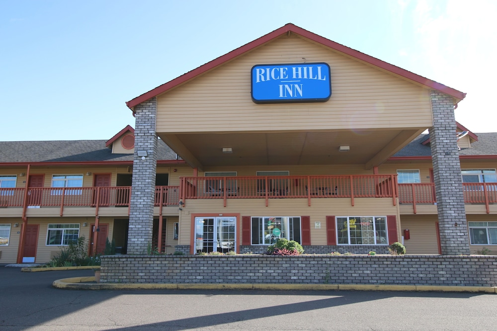 Rice Hill Inn - featured photo