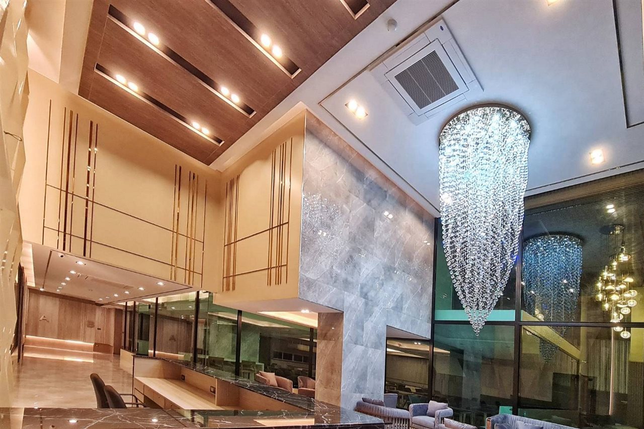 Thana Wisut Hotel