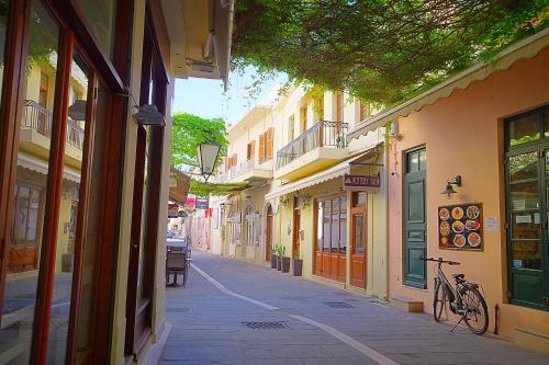 Old Town House & Office 300mbps WiFi — 4-Star Luxury Hotel in Rethymno, Greece