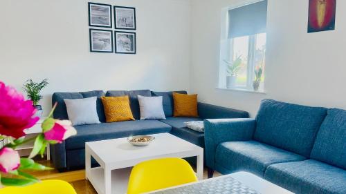 Amazing Location City of London 2 Bedroom Stunning Canal View House With Private Garden Parking & Balcony — 4-Star Luxury Hotel in London, United Kingdom