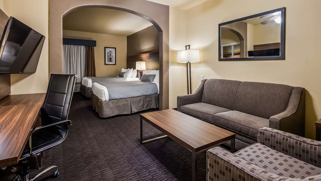 Best Western Plus Hill Country Suites - photo 11