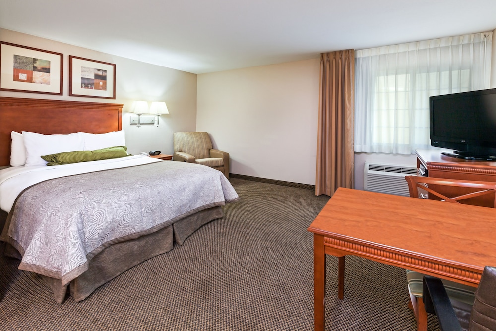Candlewood Suites Owasso by IHG - photo 12