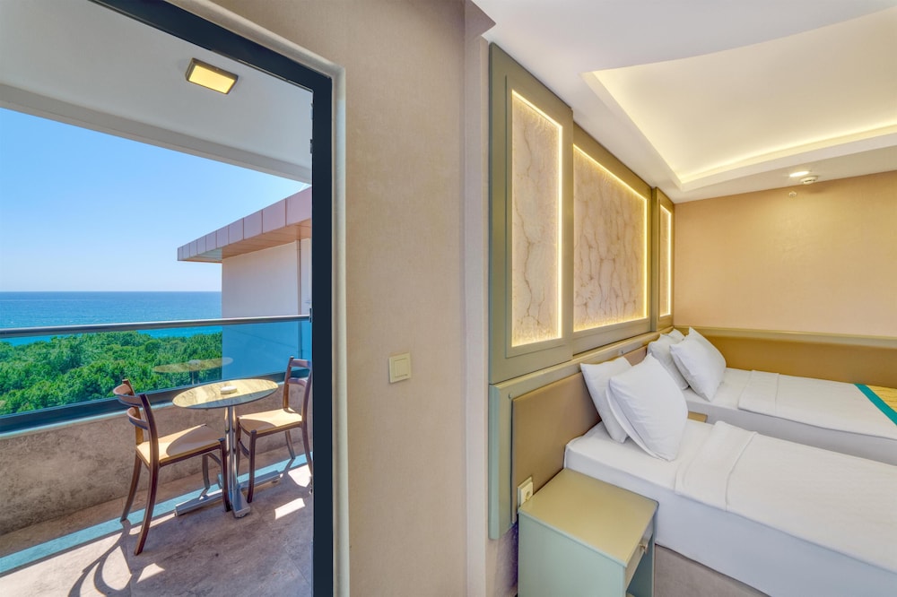 Hatipoglu Beach Hotel - last minute hotel in Alanya