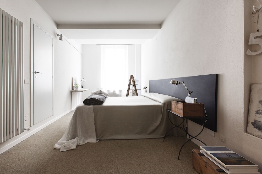 Hotel Cervetta 5 in Modena, Italy