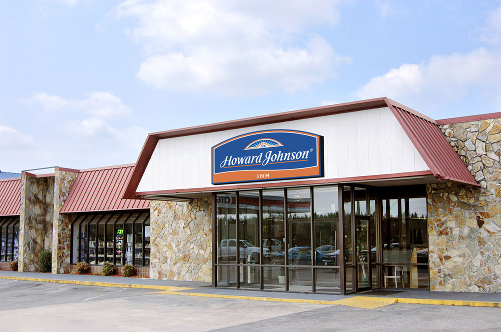 Howard Johnson by Wyndham Valdosta