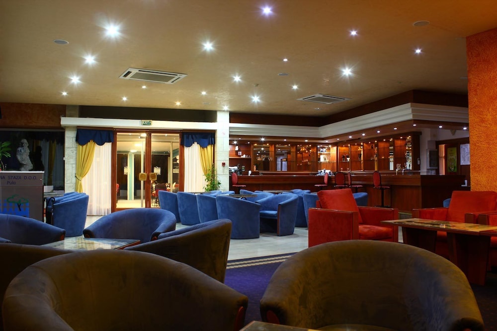 Hotel Pula — Pula — photo 4