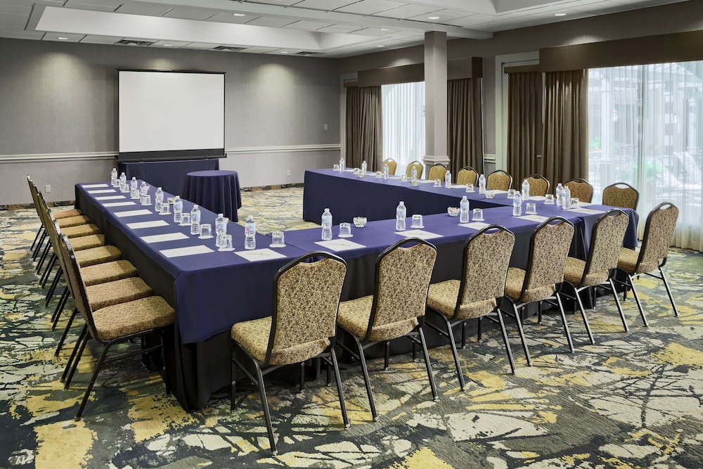 DoubleTree by Hilton San Antonio Downtown - photo 27