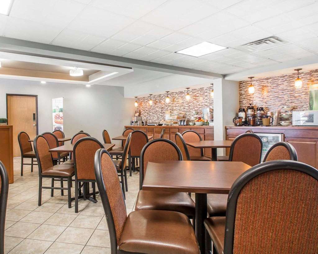 Quality Inn US65 & E. Battlefield Rd. Springfield - photo 26