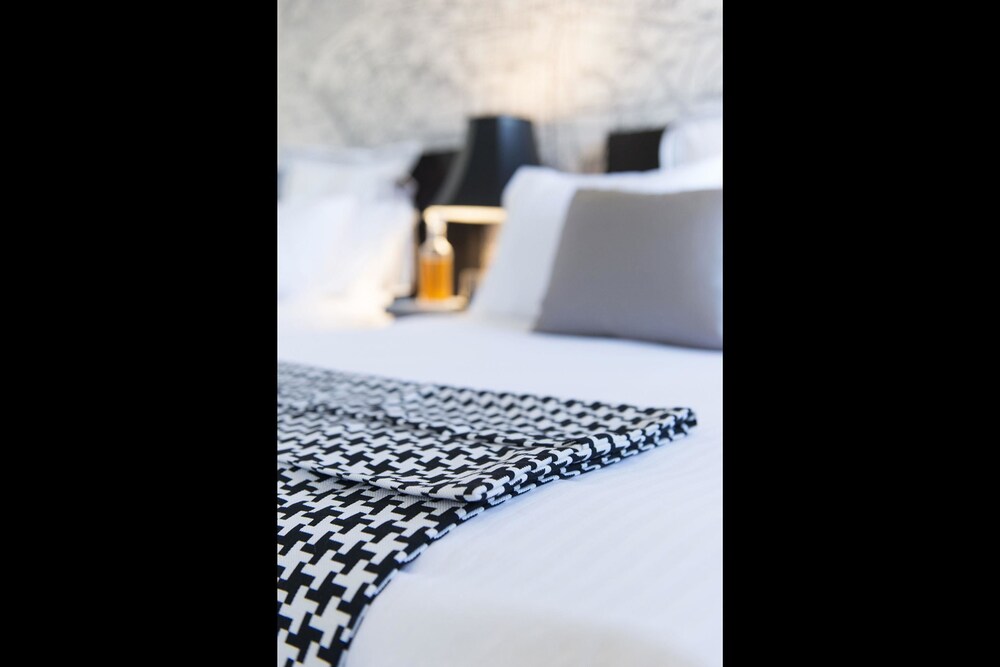 The Mayfair - photo 24
