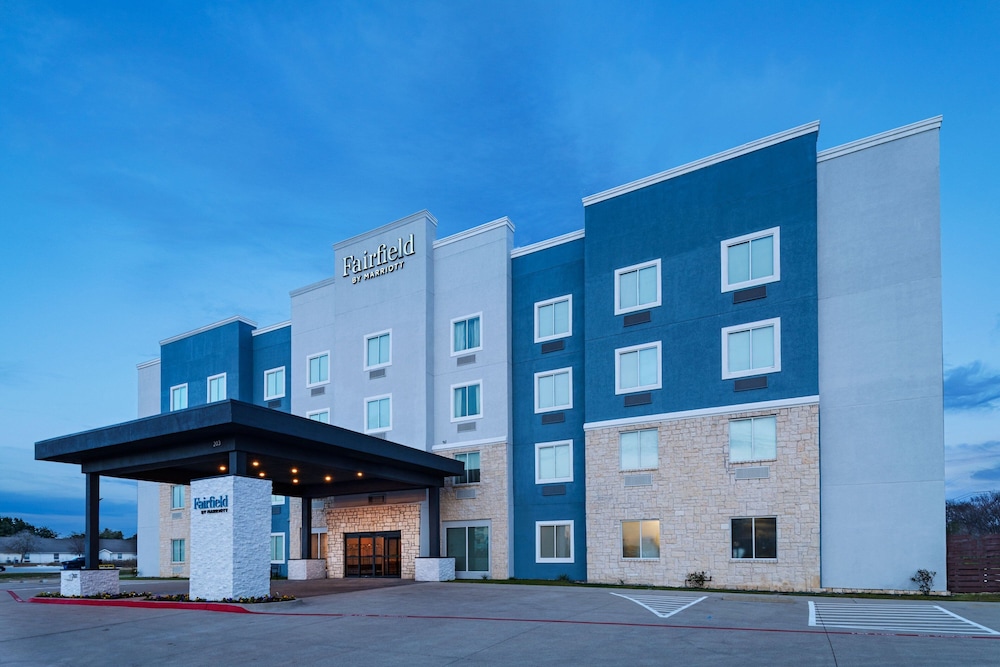 Fairfield Inn & Suites Hillsboro in Hillsboro, United States