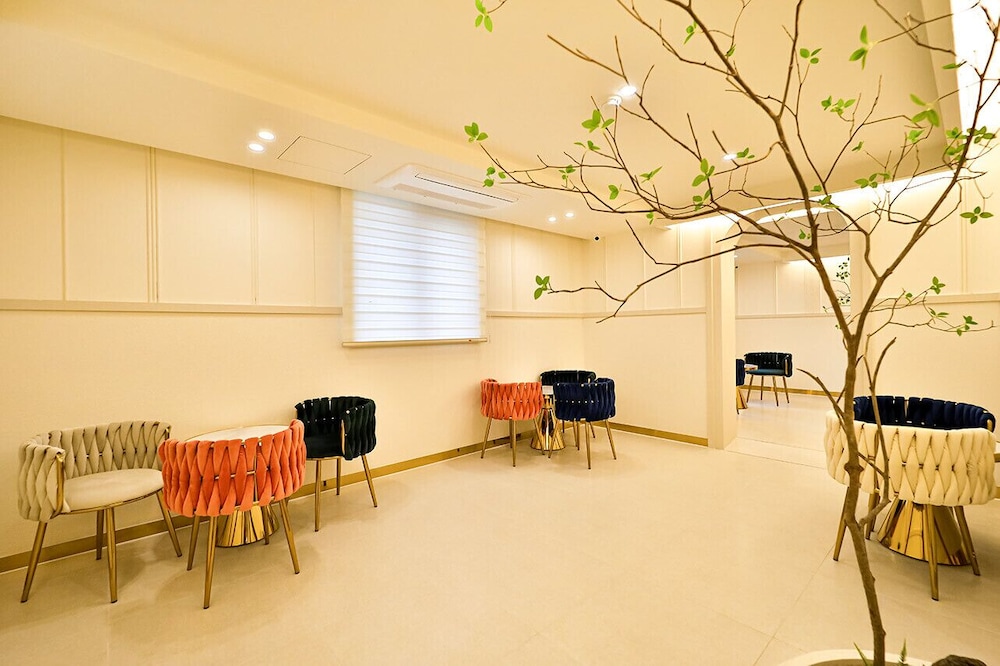 V Motel - carbon neutral hotel in Busan