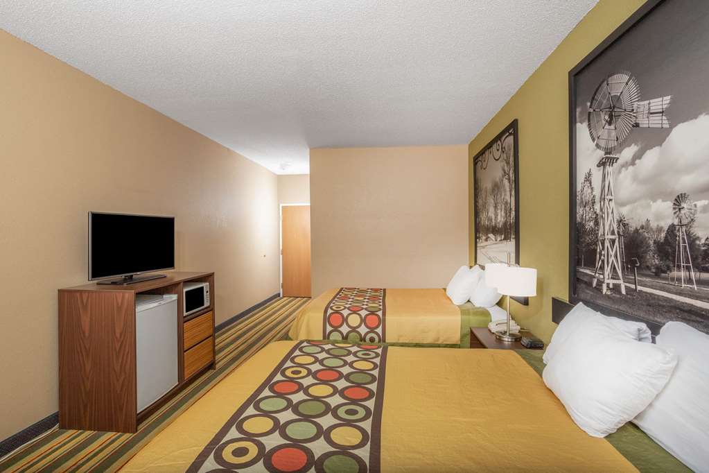 Super 8 by Wyndham Goshen - photo 10