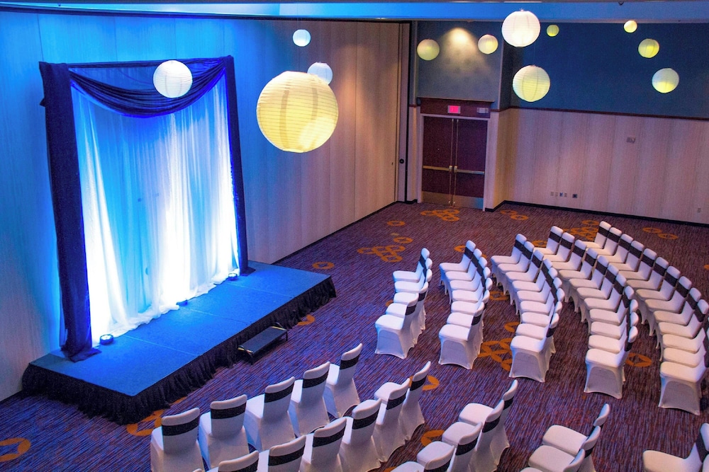 Courtyard by Marriott Fargo Moorhead MN - photo 15