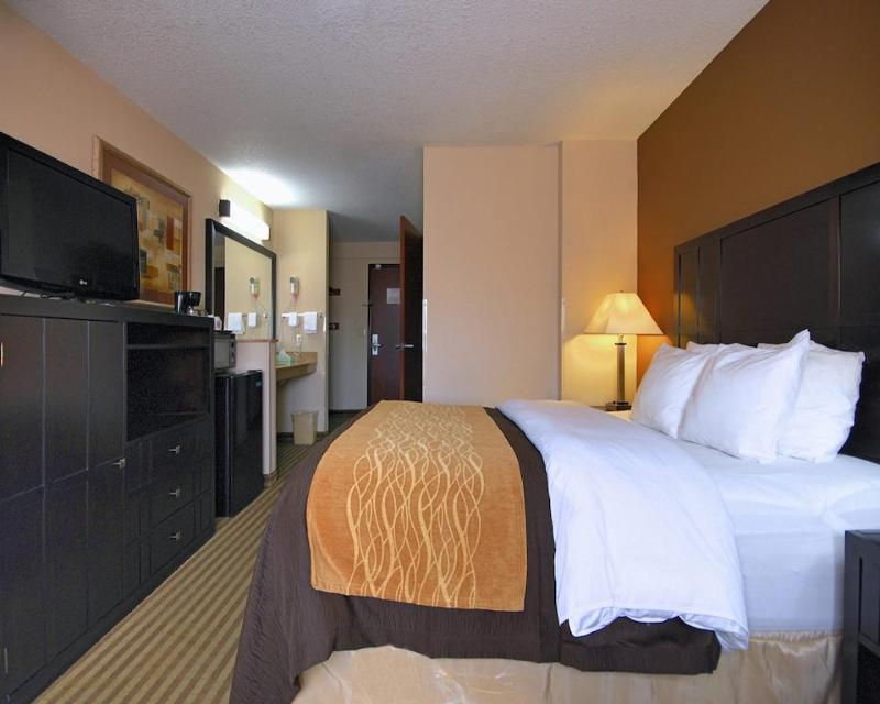 Comfort Inn Portland near I 84 and I 205 - photo 4