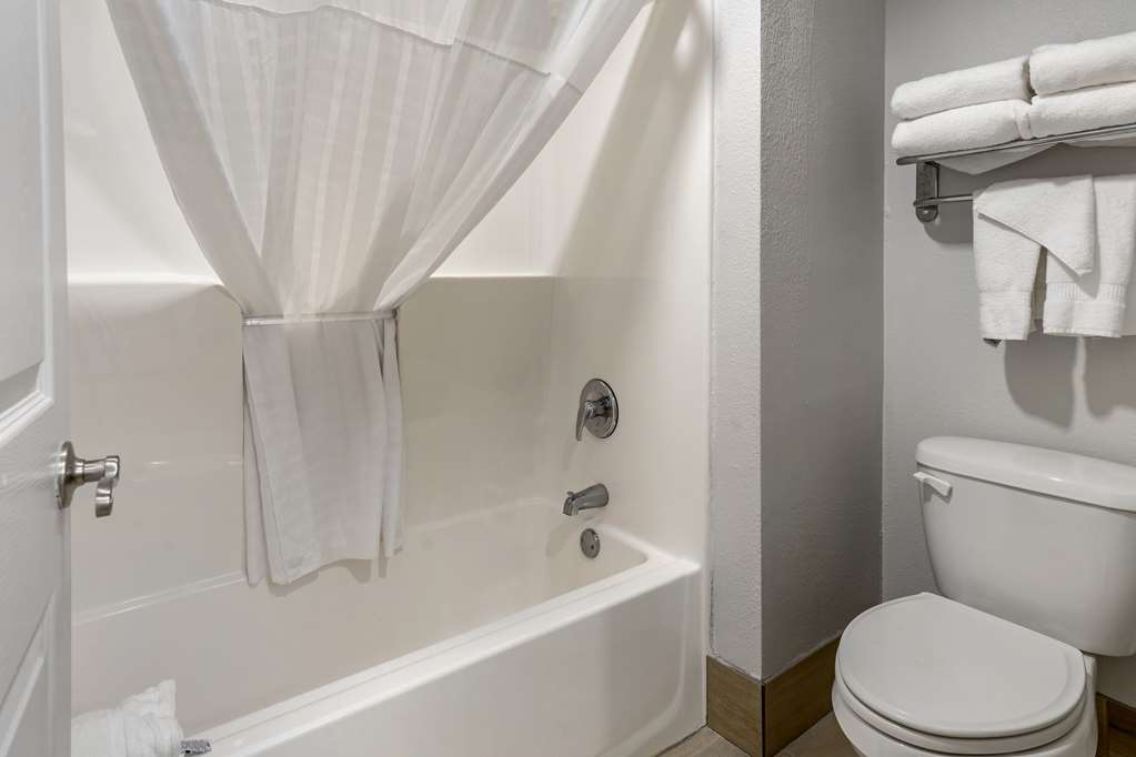 Comfort Inn & Suites Shelbyville - photo 19
