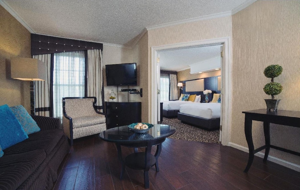 The Inn At Fox Hollow Hotel - photo 16