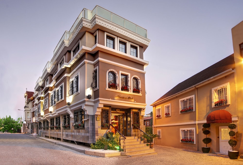 Almina Hotel Istanbul Special Class
