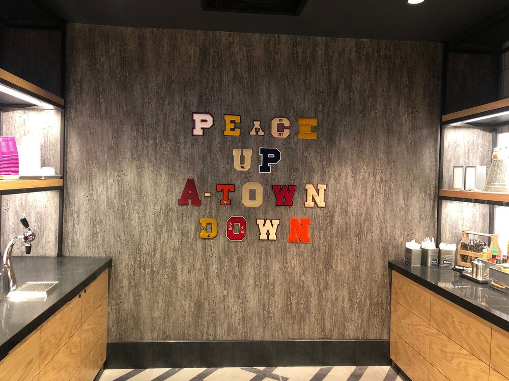 Moxy Atlanta Midtown - photo 42