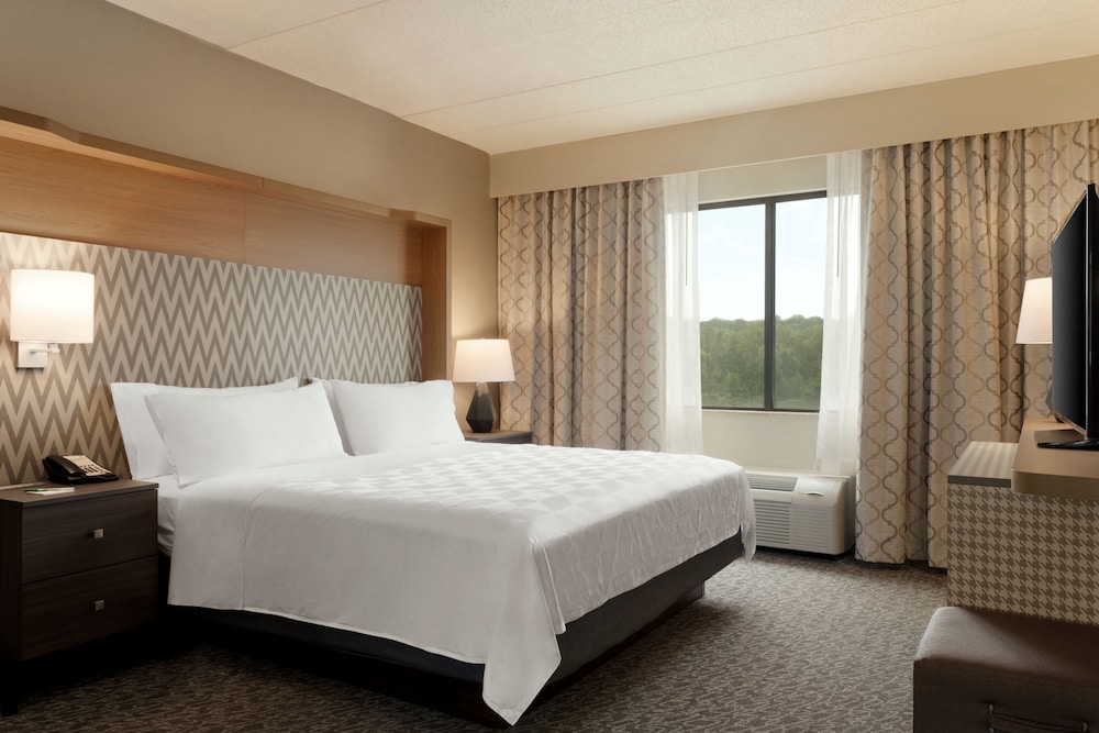 Holiday Inn Hotel & Suites Council Bluffs I 29 by IHG - photo 7
