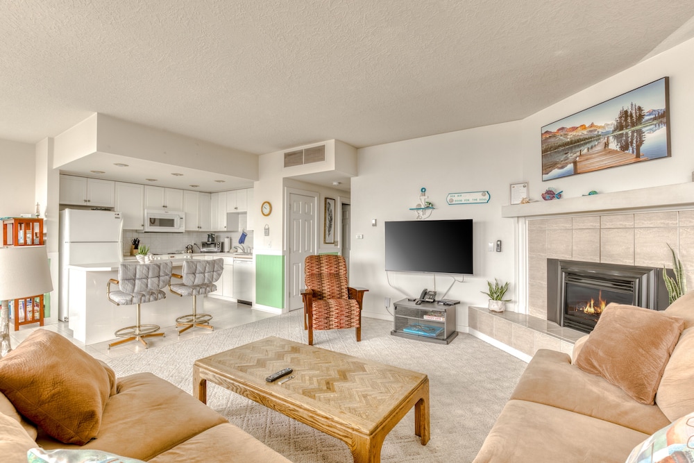 Sand & Sea Resort Condominiums - photo 509