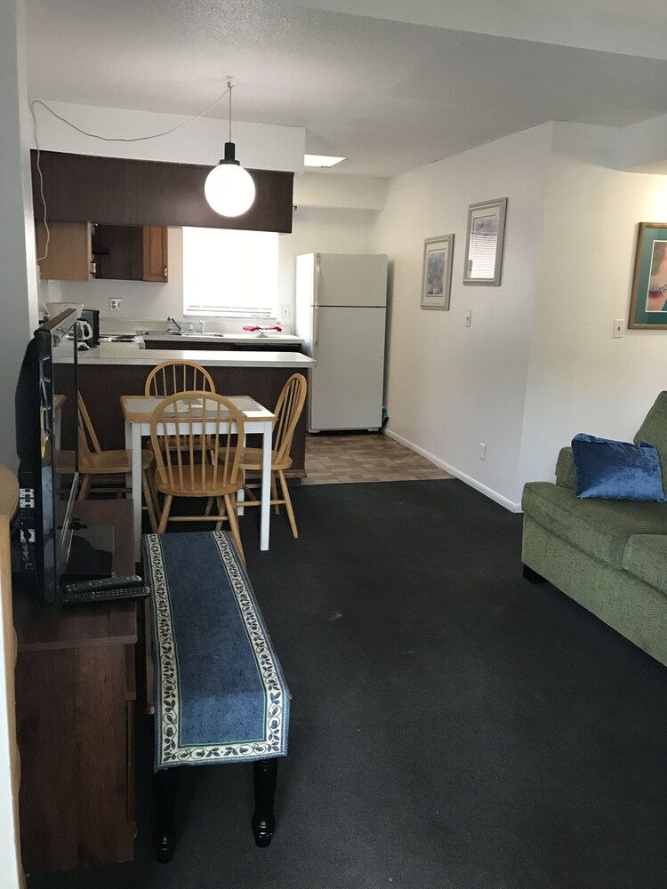 Echo Sails Motel - photo 16