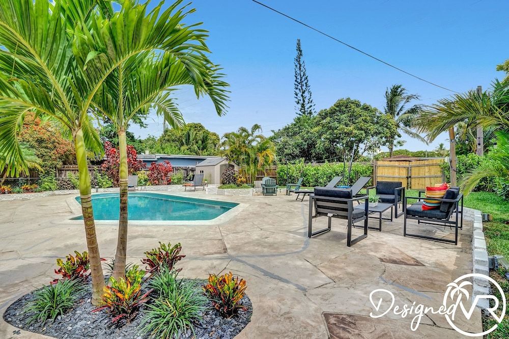 Charming 4BR Home with Heated Pool in Hollywood — 4-Star Luxury Hotel in Hollywood, United States