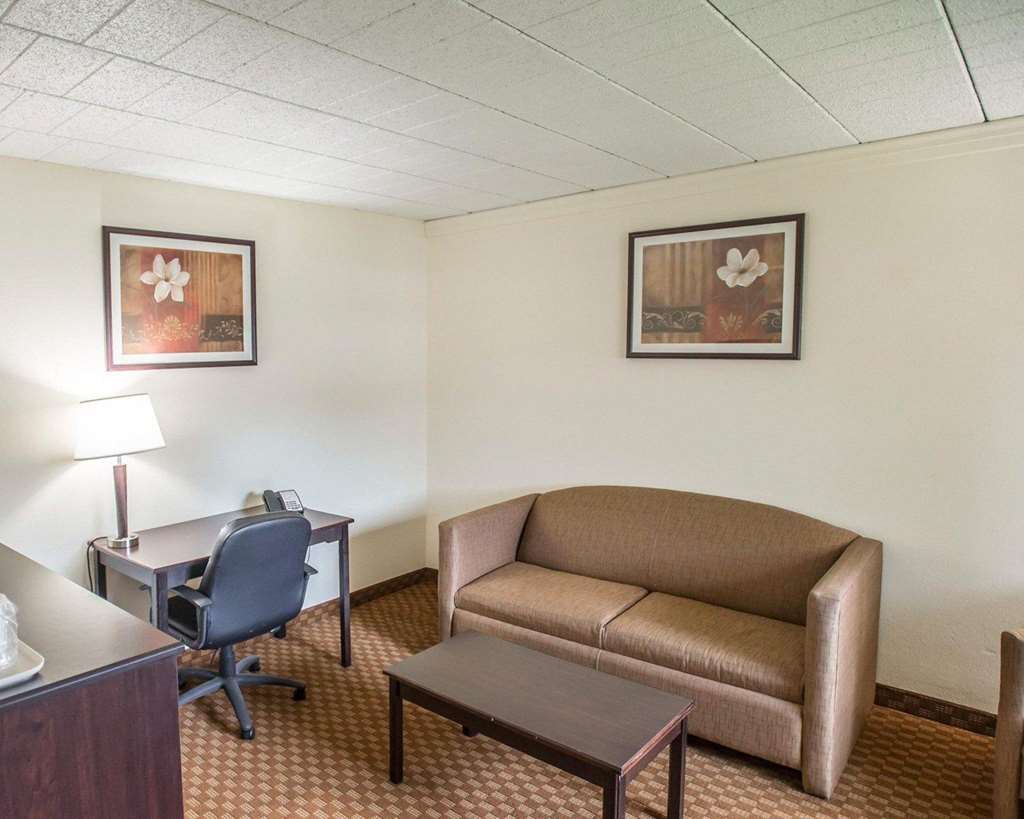 Travelodge by Wyndham Shamokin Dam Selinsgrove - photo 11
