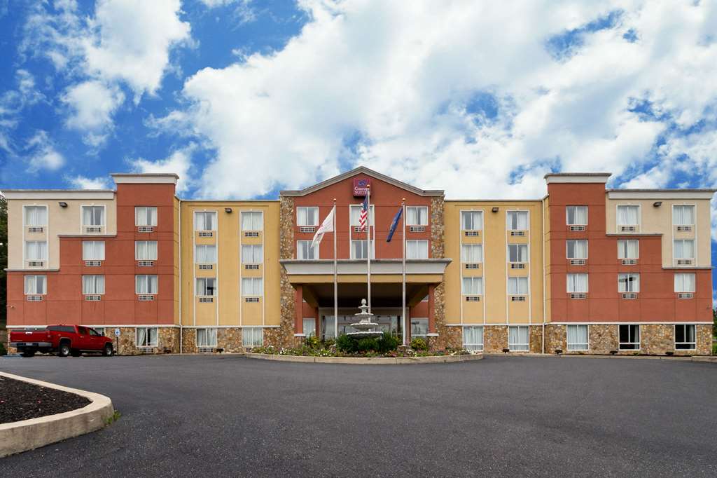 Comfort Suites Near Gettysburg Battlefield Visitor Center in Gettysburg, United States