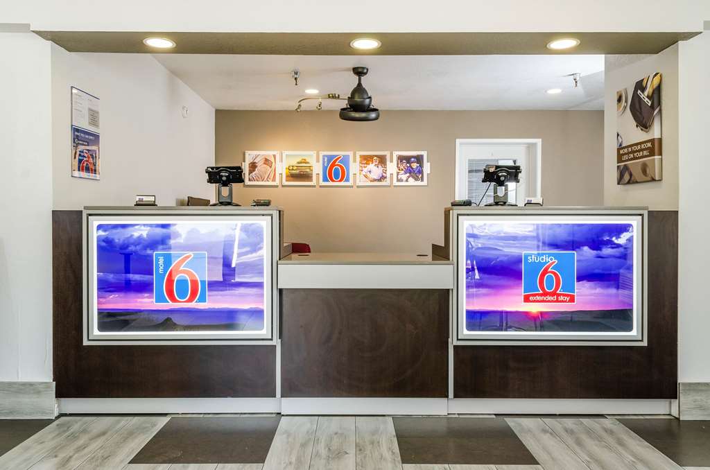Motel 6 Fresno CA Yosemite Hwy - photo 14