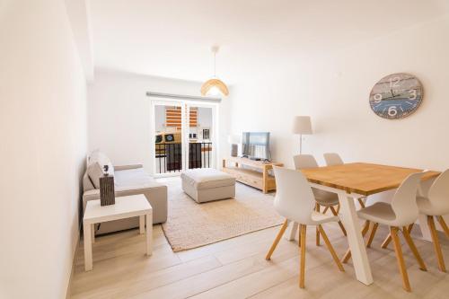 Moon Beach House — 4-Star Luxury Hotel in Lourinha, Portugal