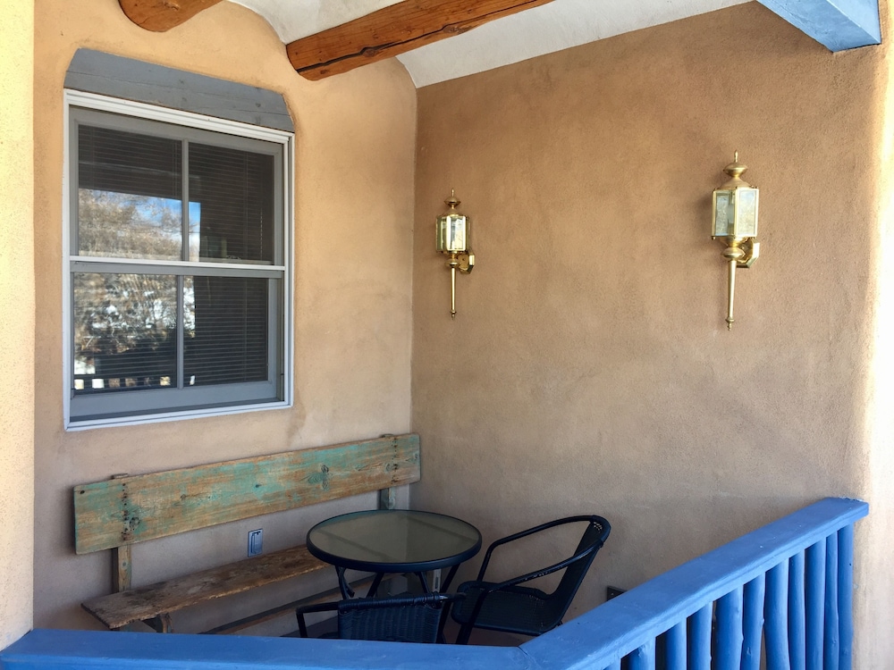 Guadalupe Inn - photo 43