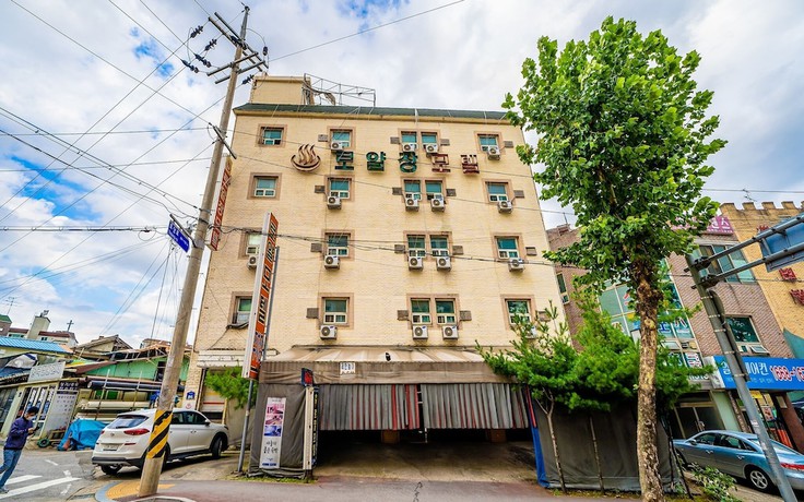 Goyang Royal in Goyang-Si, South Korea