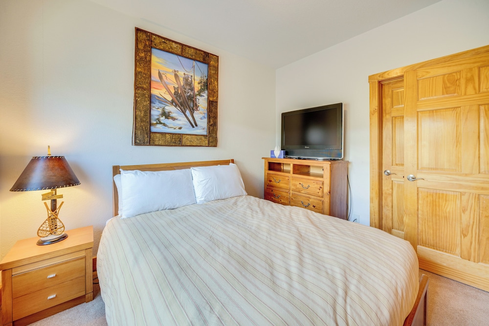 6 Mi to Keystone Resort Dillon Condo with Balcony - photo 16