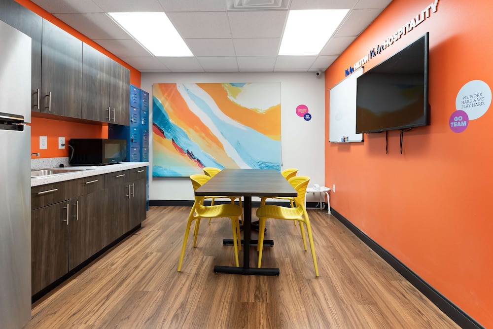 Tru By Hilton Greensboro Lake Oconee - photo 44
