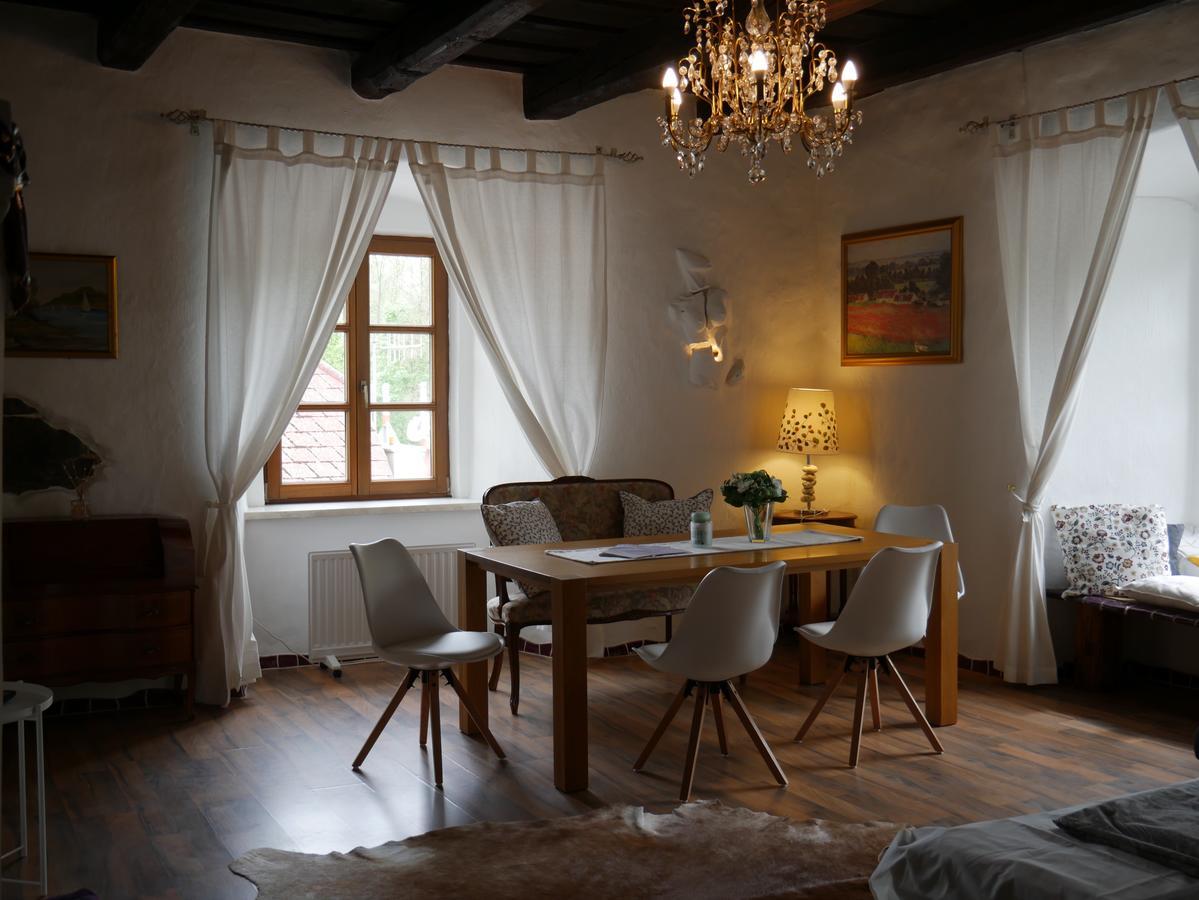 Appartement Donaustrand — 4-Star Luxury Hotel in Bergern, Austria