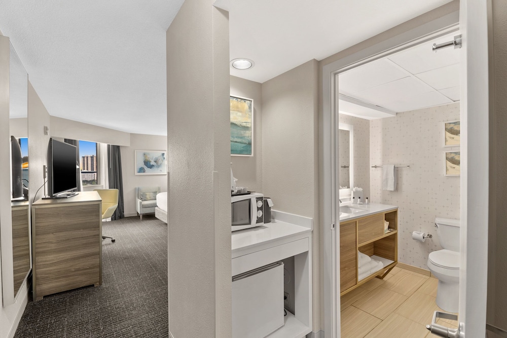 Crowne Plaza Houston Med Ctr Galleria Area by IHG - photo 33