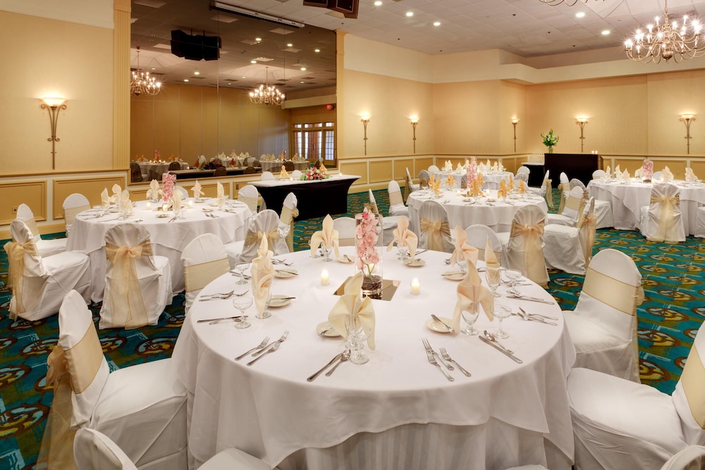 Holiday Inn Norwich by IHG - photo 41