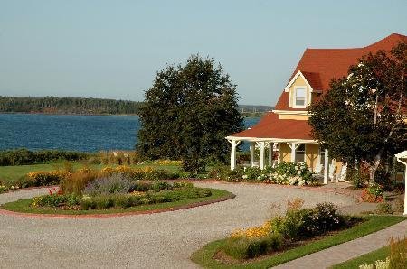 Stanhope Bay And Beach Resort in Charlottetown, Canada