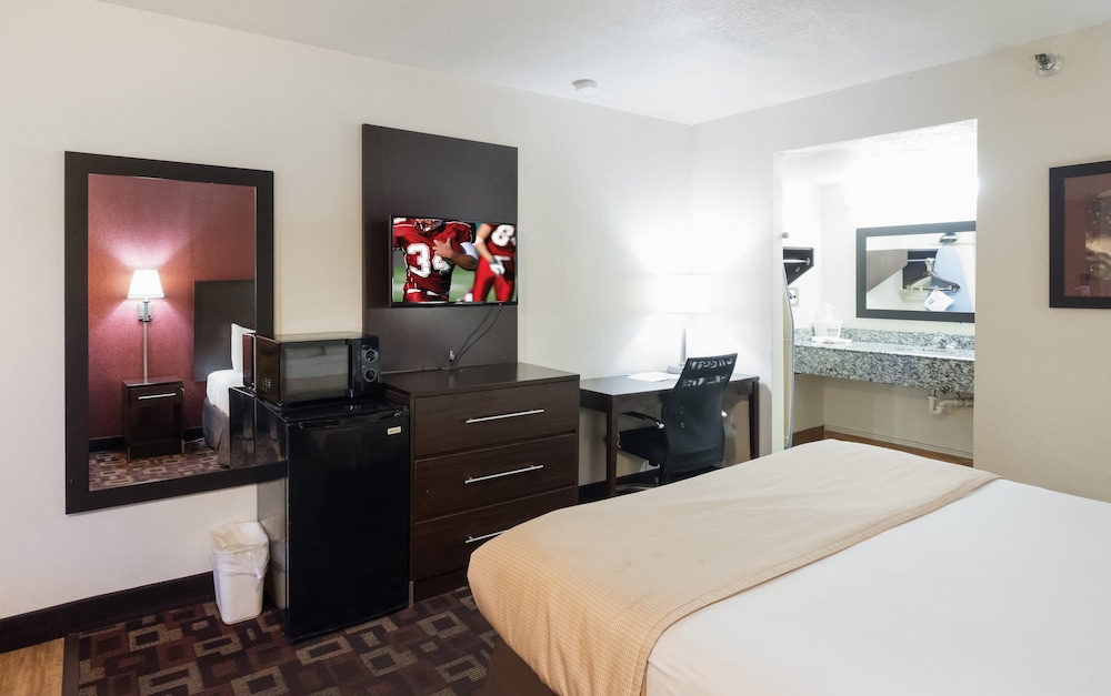 Red Roof Inn Oklahoma Airport I 40 W Fairgrounds - photo 10
