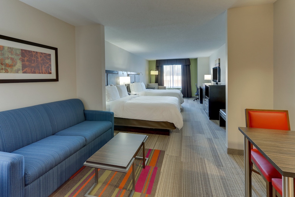 Holiday Inn Express Hotel & Suites Dayton Centerville an IHG Hotel - photo 2