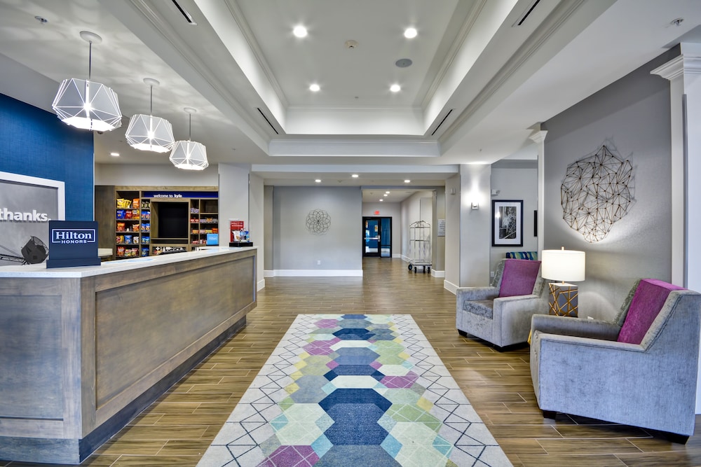 Hampton Inn Kyle - photo 8