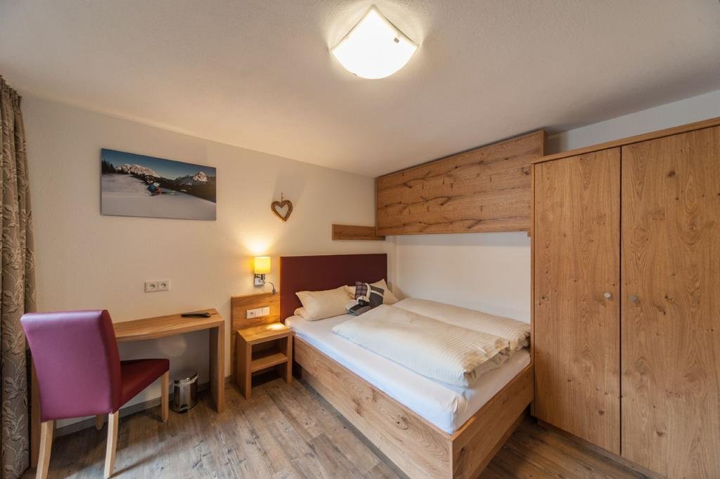 Appartements Wacker — 4-Star Luxury Hotel in Bichlbach, Austria