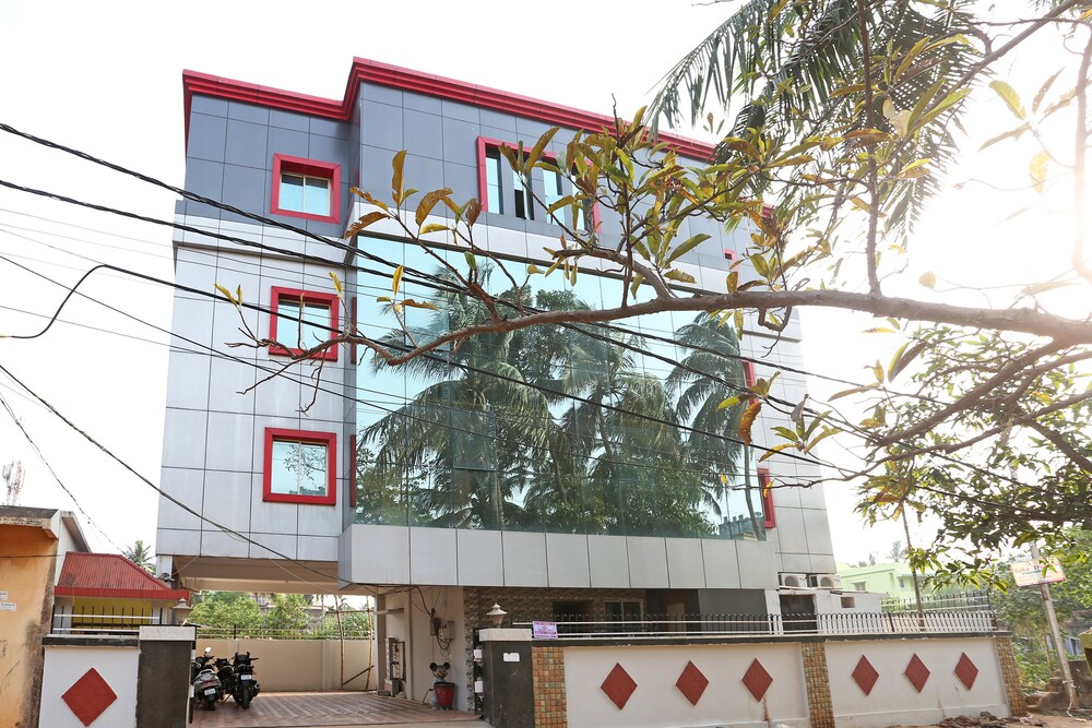 OYO 4526 Jaydev Vihar - carbon neutral hotel in Bhubaneshwar