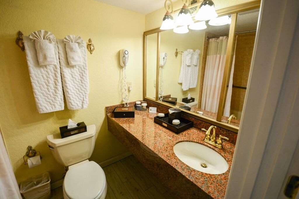 The Royal Inn Beach Hotel Hutchinson Island - photo 44