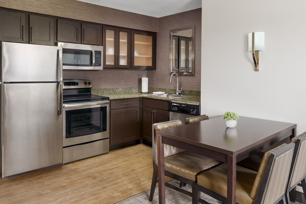 Residence Inn by Marriott Boston Franklin - photo 9