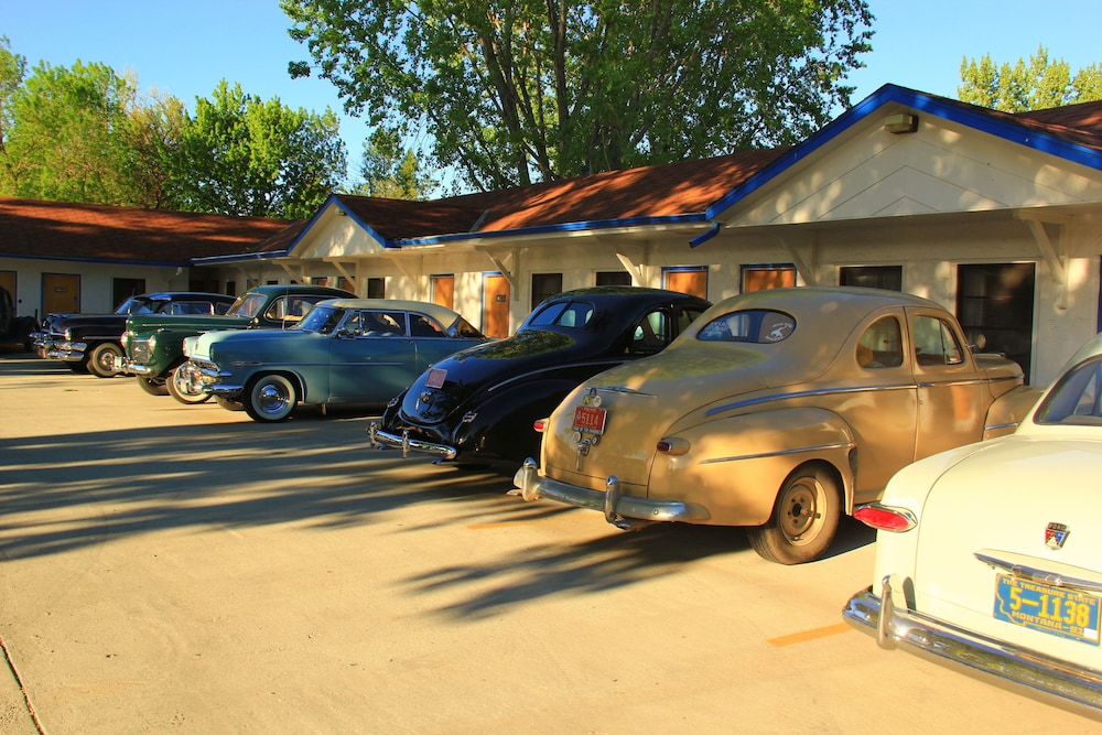 Sunrise Motor Inn - photo 40
