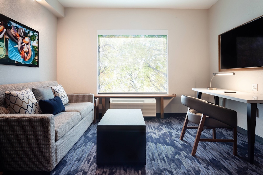 Fairfield Inn & Suites by Marriott Wellington West Palm Beach - photo 10