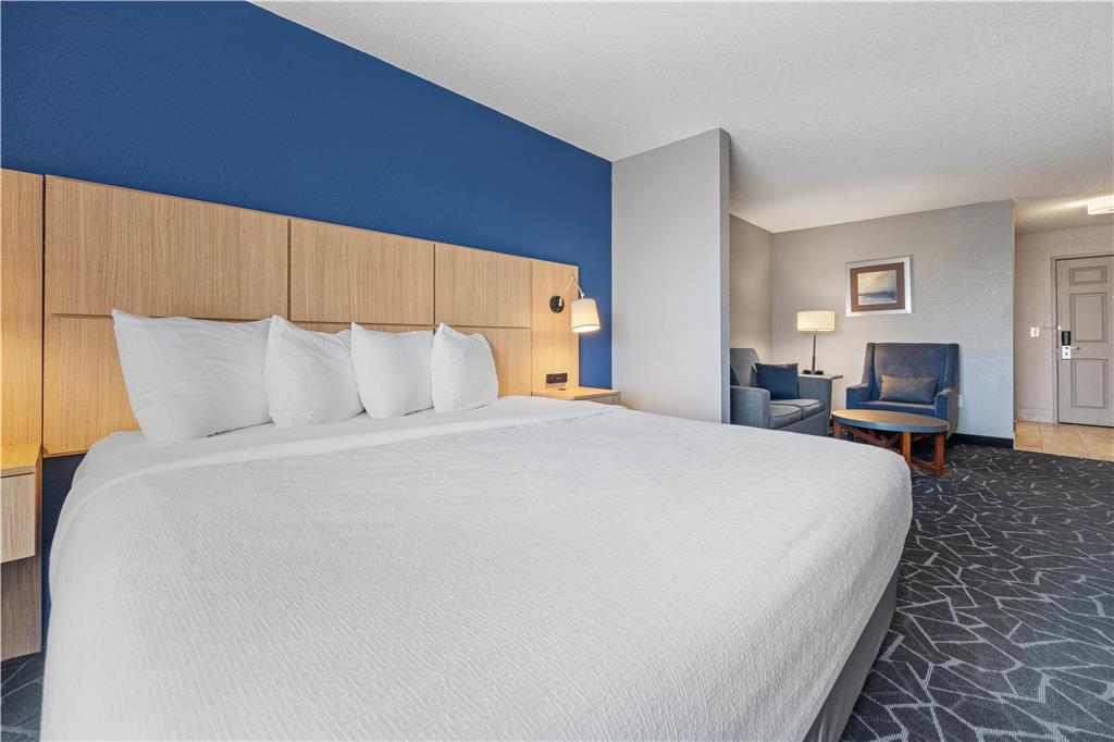 Best Western Eau Claire South - photo 15
